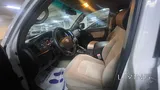 Land crusier GXR V8